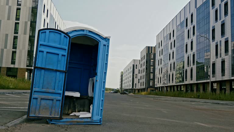 Best Standard Portable Toilet Rental  in Mcfarland, CA